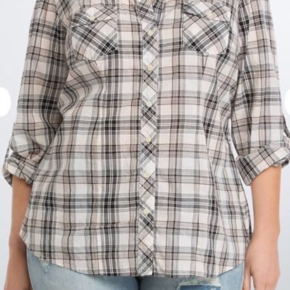 Torrid 0X L Camp Shirt Plaid Top Button Front Top Long Roll Tab Sleeves Pockets - Picture 2 of 4